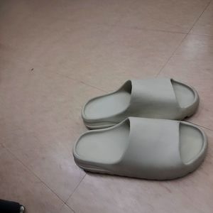 Yeezy Slides